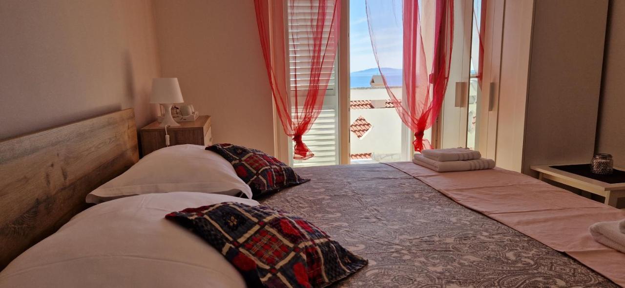 Rooms Bambina Lun  Exterior photo