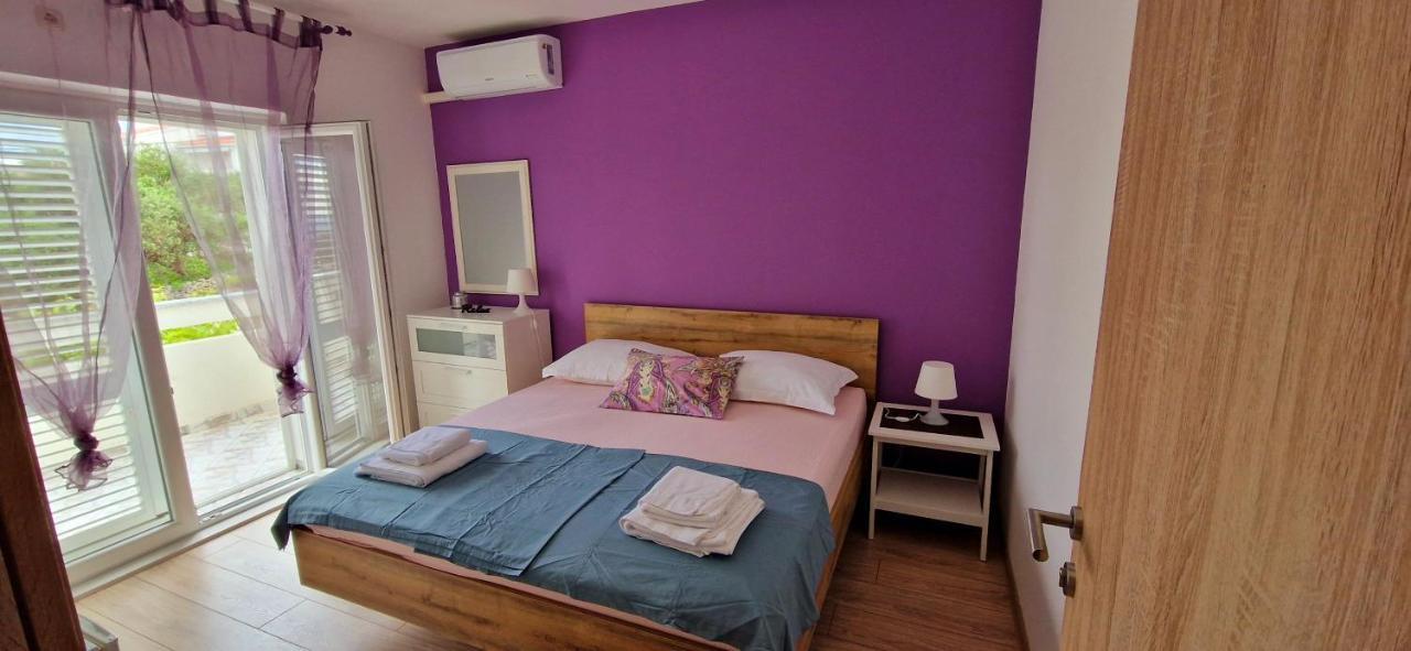 Rooms Bambina Lun  Exterior photo